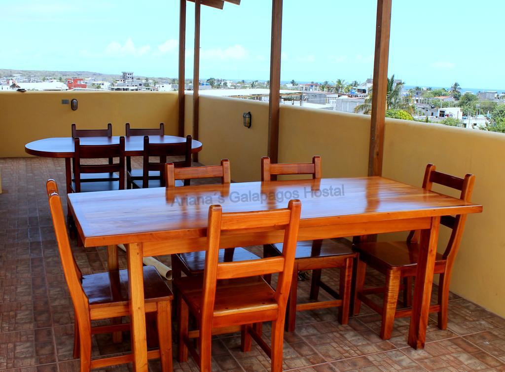 Ariana'S Galapagos Hostal Puerto Ayora  Kültér fotó
