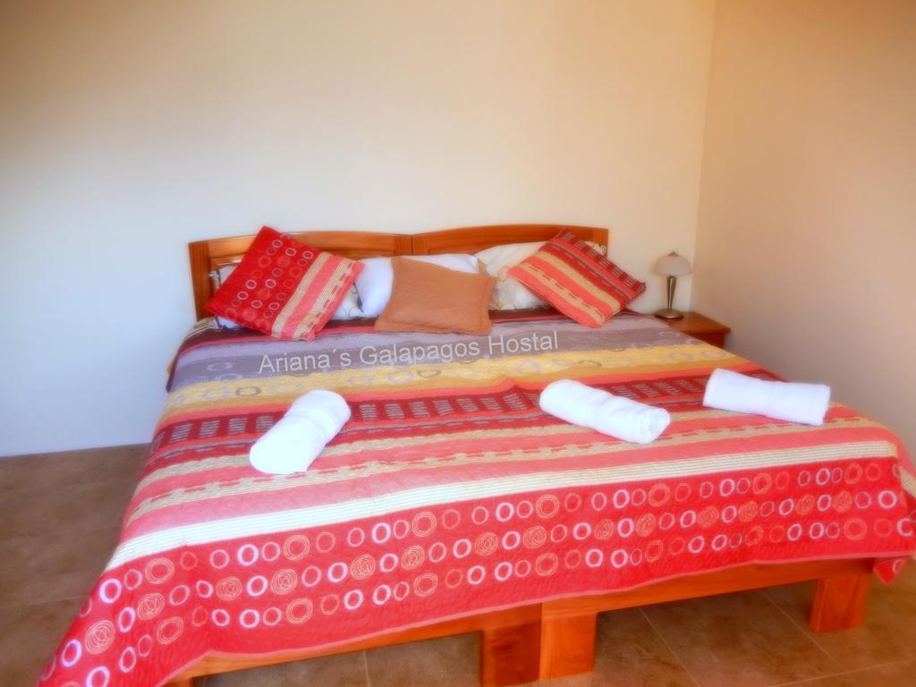 Ariana'S Galapagos Hostal Puerto Ayora  Kültér fotó