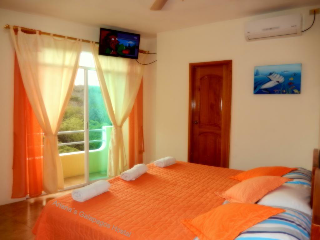 Ariana'S Galapagos Hostal Puerto Ayora  Kültér fotó