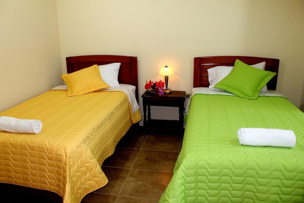 Ariana'S Galapagos Hostal Puerto Ayora  Kültér fotó