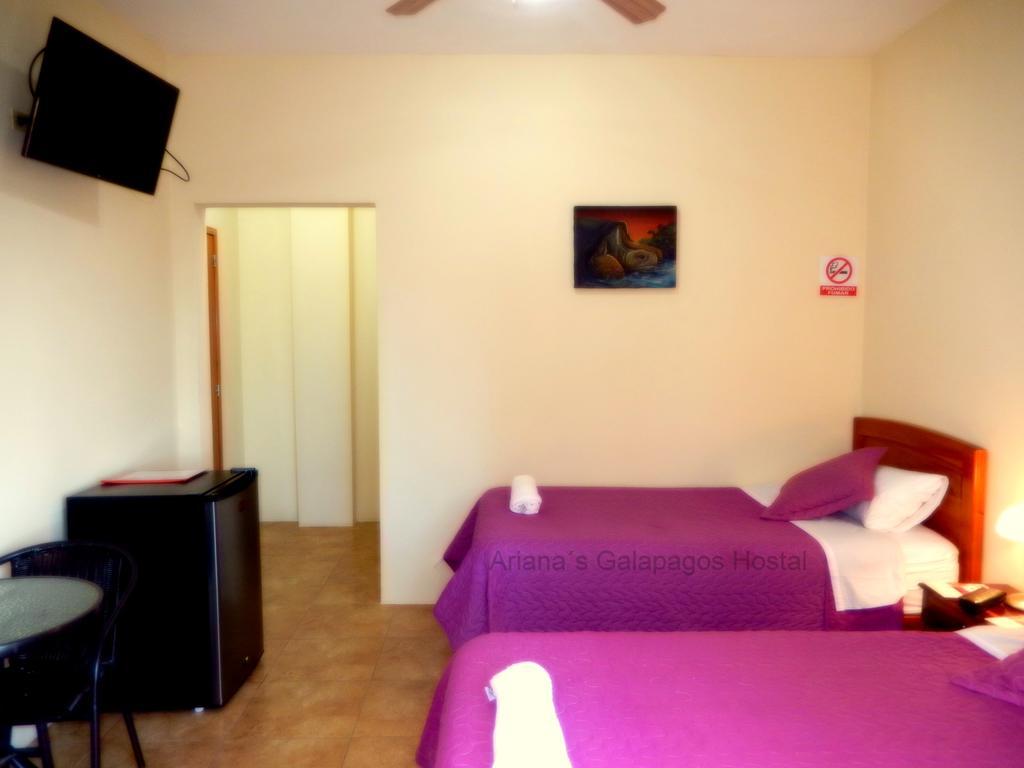 Ariana'S Galapagos Hostal Puerto Ayora  Kültér fotó