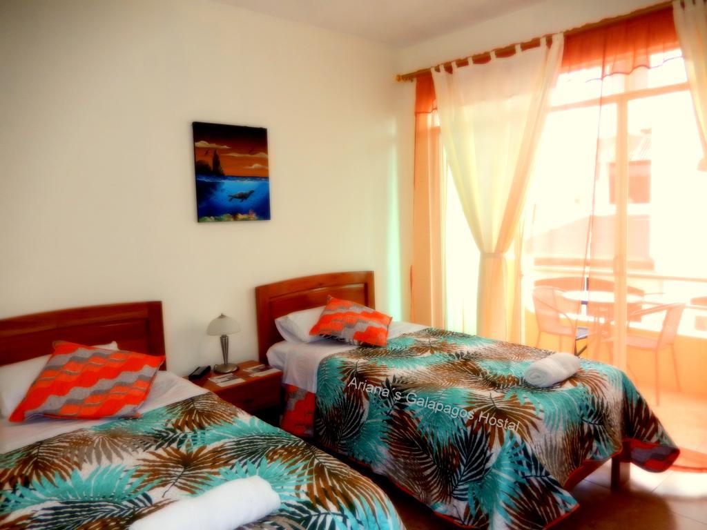 Ariana'S Galapagos Hostal Puerto Ayora  Kültér fotó