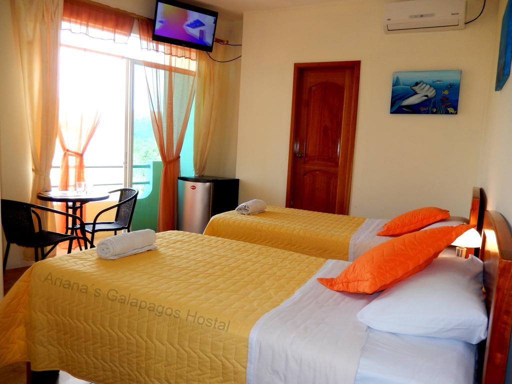 Ariana'S Galapagos Hostal Puerto Ayora  Kültér fotó