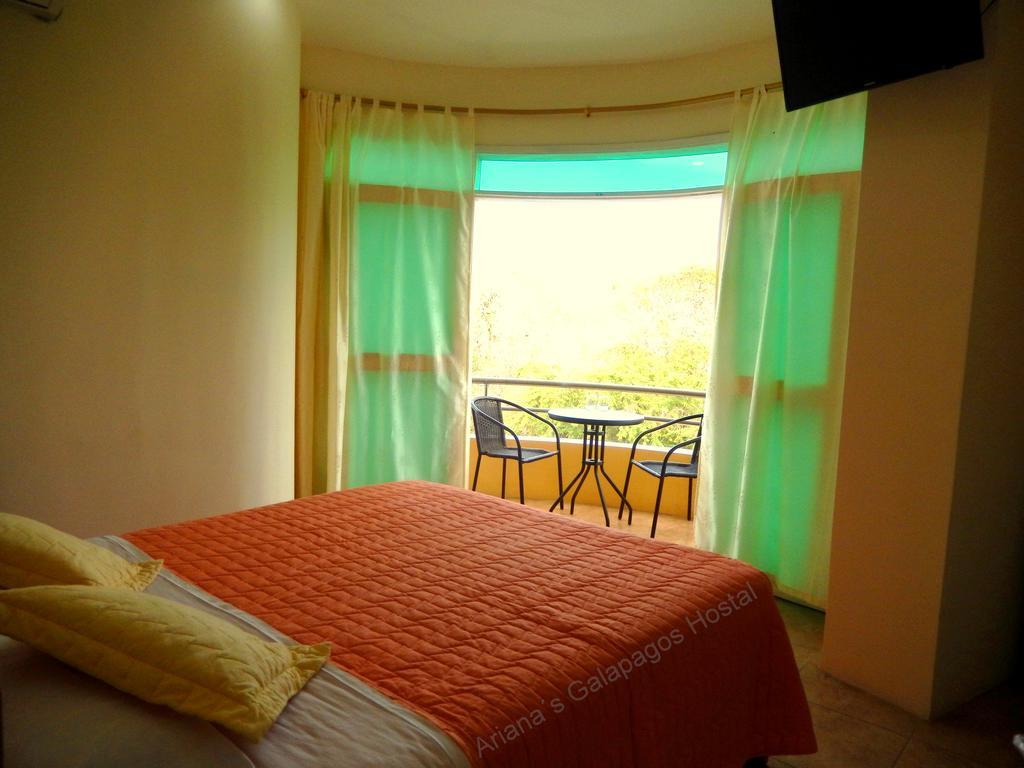 Ariana'S Galapagos Hostal Puerto Ayora  Kültér fotó