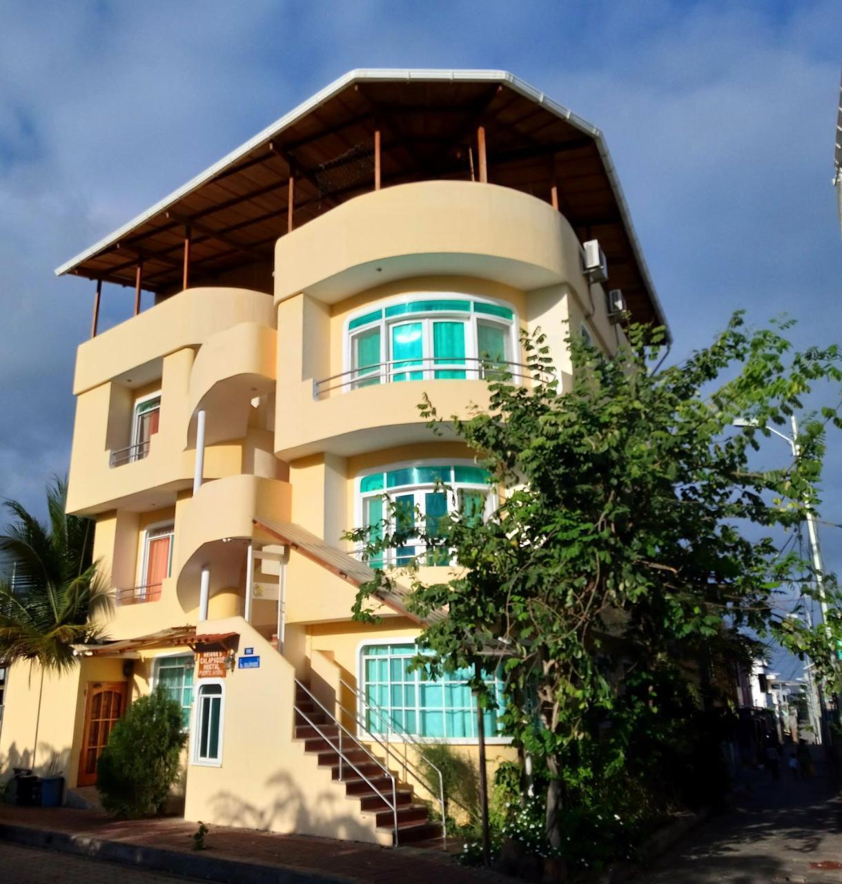 Ariana'S Galapagos Hostal Puerto Ayora  Kültér fotó